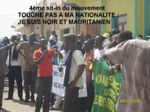 4ème sit-in du mouvement TOUCHE PAS A MA NATIONALITE : JE SUIS NOIR ET MAURITANIEN