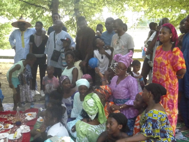 La sortie annuelle de l’Association des Ressortissants d'Aére Mbar en France (ARAF). La sortie annuelle de l’Association des Ressortissants d'Aére Mbar en France (ARAF).