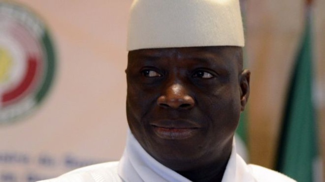 Yahya Jammeh conteste sa défaite aux élections Yahya Jammeh conteste sa défaite aux élections