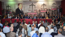 Maroc : le parti de l’Istiqlal rend hommage au roi et réduit les prérogatives de son secrétaire général