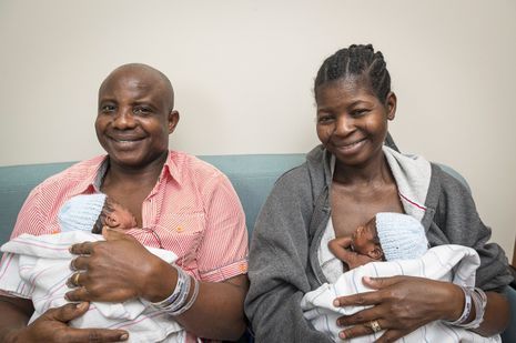 Elle donne naissance à des sextuplés après 17 ans d’infertilité Elle donne naissance à des sextuplés après 17 ans d’infertilité