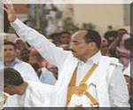 Des milliers de citoyens accueillent Ould Abdel Aziz à Ould Naga Des milliers de citoyens accueillent Ould Abdel Aziz à Ould Naga