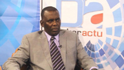 Birame Dah Abeid : « Nous continuerons à attaquer ces codes négriers de la fausse version Malékite locale, et Aziz n’a qu’à agrandir ses prisons » Birame Dah Abeid : « Nous continuerons à attaquer ces codes négriers de la fausse version Malékite locale, et Aziz n’a qu’à agrandir ses prisons »