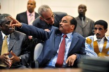A la veille du scrutin du 18 juillet, la France aura joué en catimini la carte du putschiste Mohamed Ould Abdel Aziz. A la veille du scrutin du 18 juillet, la France aura joué en catimini la carte du putschiste Mohamed Ould Abdel Aziz.