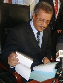Le Ministre de l’Intérieur confirme la victoire de Mohamed Ould Abdel Aziz au premier tour avec 52,58%