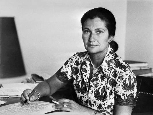 Mort de Simone Veil, icône de la lutte pour les droits des femmes En savoir plus sur http://www.lemonde.fr/disparitions/article/2017/06/30/mort-de-simone-veil-icone-de-la-lutte-pour-les-droits-des-femmes_5153554_3382.html#7FZABIjtK2uFQEUA.99 Mort de Simone Veil, icône de la lutte pour les droits des femmes En savoir plus sur http://www.lemonde.fr/disparitions/article/2017/06/30/mort-de-simone-veil-icone-de-la-lutte-pour-les-droits-des-femmes_5153554_3382.html#7FZABIjtK2uFQEUA.99