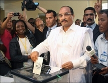 Mauritanie : comment passer de putchiste à président en un an Mauritanie : comment passer de putchiste à président en un an