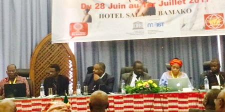 Langues africaines : seule issue pour un développement scientifique et technique abouti en Afrique Langues africaines : seule issue pour un développement scientifique et technique abouti en Afrique