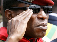 Dadis Camara répond à l'Union africaine et à la CEDEAO Dadis Camara répond à l'Union africaine et à la CEDEAO