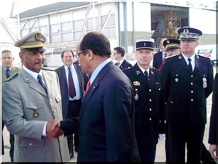 [Reportage Photos] Mohamed Ould Abdel Aziz entame une visite officielle en France