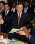 Bouamatou et ses journalistes préparent la riposte Bouamatou et ses journalistes préparent la riposte