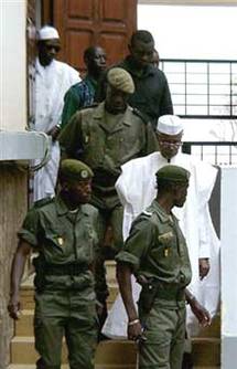 Hissène Habré sera-t-il jugé un jour ? Hissène Habré sera-t-il jugé un jour ?