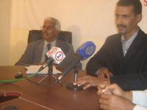 «La responsabilité de la détention arbitraire de Hanefi Ould Dehah incombe au Ministre de la Justice, au Procureur Général, au Procureur de la République, à la Directrice de la prison et au gestionnaire de la prison» (Me Brahim Ould Ebety) «La responsabilité de la détention arbitraire de Hanefi Ould Dehah incombe au Ministre de la Justice, au Procureur Général, au Procureur de la République, à la Directrice de la prison et au gestionnaire de la prison» (Me Brahim Ould Ebety)