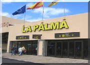 Aéroport de Las Palmas : De nombreux mauritaniens se disent victimes de vexations,... Aéroport de Las Palmas : De nombreux mauritaniens se disent victimes de vexations,...
