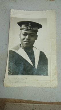 DEVOIR DE MÉMOIRE ET REFUS DE L'OUBLI DEVOIR DE MÉMOIRE ET REFUS DE L'OUBLI