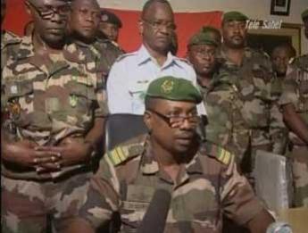 Un Conseil militaire prend le pouvoir au Niger Des blindés devant l'hôpital de Niamey, le 18 février Un Conseil militaire prend le pouvoir au Niger Des blindés devant l'hôpital de Niamey, le 18 février