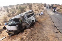 ATAR: 5 MORTS DONT LE DIRECTEUR DU CLUB DES OFFICIERS , DANS UN ACCIDENT DE LA CIRCULATION