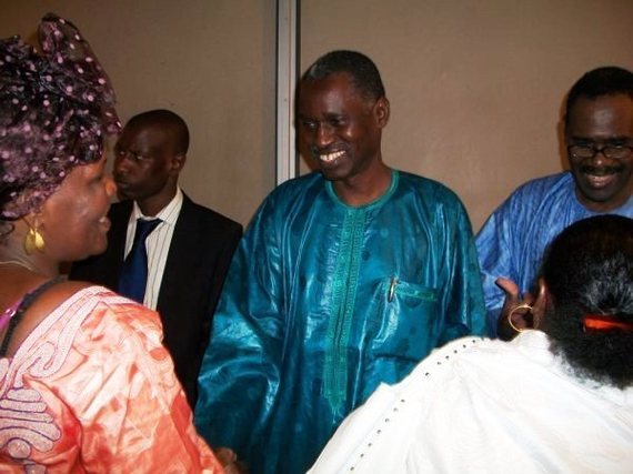 Reportage photos de la Conférence de Monsieur Kane Hamidou Baba, président du MPR, à Paris