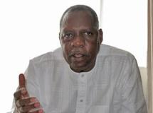 Issa Hayatou : « Les autorités nigérianes vont revenir sur le retrait de leur équipe » Issa Hayatou : « Les autorités nigérianes vont revenir sur le retrait de leur équipe »