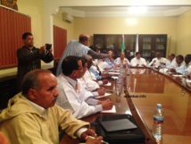 TENDANCE À GELER LE RENOUVELLEMENT DES ORGANES DU PARTI AU POUVOIR TEMPORAIREMENT TENDANCE À GELER LE RENOUVELLEMENT DES ORGANES DU PARTI AU POUVOIR TEMPORAIREMENT