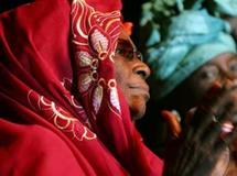 Yandé Codou Sène, célèbre griotte du Sénégal, s'est éteinte