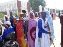 Le Commissariat aux droits de l'homme en Mauritanie verse 4 mois de salaires à 300 mendiants