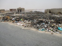 Après l'appel du président, Nouakchott croule encore sous le poids des ordures ménagères (EN IMAGES)