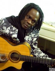 25ème anniversaire du Daandé Lenol : Baaba Maal lance les festivités marquant le quart de siècle de son groupe