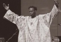 Deux compil, un documentaire et une tournée internationale, au menu