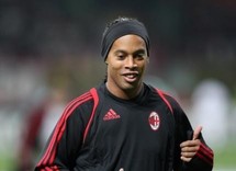 Accord Ronaldinho-Gremio ? Accord Ronaldinho-Gremio ?