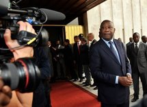 Côte d'Ivoire: Gbagbo renvoie les ambassadeurs britannique et canadien