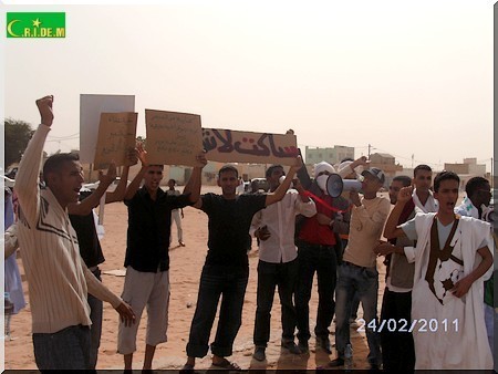 Mauritanie des centaines de jeunes manifestent à Nouakchott - [Reportage Photos]