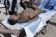 Libye: les forces de Kadhafi progressent vers le QG de l'opposition à Benghazi