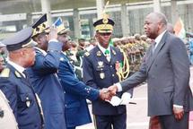 En Côte d’Ivoire, Gbagbo et son armée envisagent de « grandes décisions »