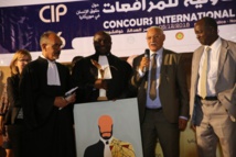 Me Pépé Lama remporte le concours de plaidoiries pour les droits de l’Homme Me Pépé Lama remporte le concours de plaidoiries pour les droits de l’Homme