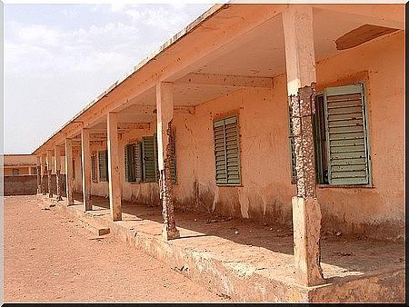 Ecole 1 de Rosso : 500 élèves sous des toits qui menacent de s’effondrer [Reportage Photos]