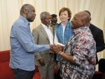 Côte d’Ivoire : Gbagbo apparaît en public et veut voir "panser les plaies du pays"