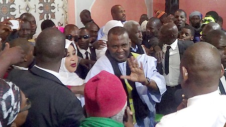 Vidéo. Présidentielle 2019 : Biram DAH ABEID à la rencontre de ses militants à Sebkha (PhotosReportage) Vidéo. Présidentielle 2019 : Biram DAH ABEID à la rencontre de ses militants à Sebkha (PhotosReportage)
