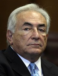 Dominique Strauss-Kahn libéré, l'accusation persiste