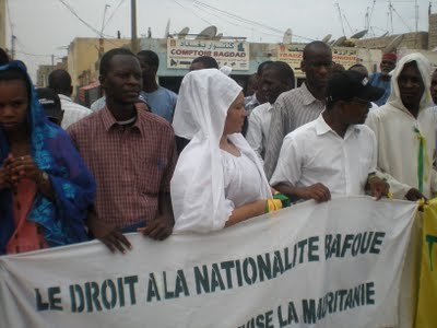 Les militants de touche pas à ma nationalité sont venus une fois de plus dire non aux recensements