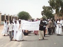 Le Collectif Des Fonctionnaires Victimes des Evénements de 1989 organise une marche pour réclamer leur droit.