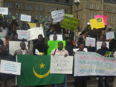 Manifestation de la diaspora Mauritanienne au Canada pour dénoncer l’enrôlement racial en cours en république islamique de Mauritanie.