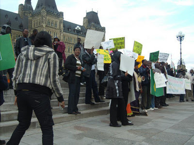 Manifestation de la diaspora Mauritanienne au Canada pour dénoncer l’enrôlement racial en cours en république islamique de Mauritanie.
