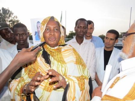 Les militants de l’IRA-Mauritanie protestent devant l’Assemblée Nationale (Reportage Photos)