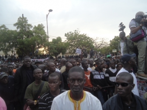 Sénégal : une personne tuée par la police(reportage photos)