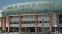 Abdoulaye Wade et Ousmane Ngom poursuivis pour violences électorales.