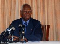 Le Sénégal, "exemple pour tout le continent africain", selon Abdou Diouf