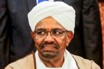 Omar el-Béchir : le Soudan accepte que l'ex-président soit livré à la CPI