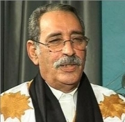 Un colonel aigri joue au négationniste