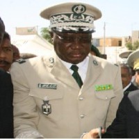 Des cadres civils et des officiers militaires iront à la retraite avant la fin de l’année.